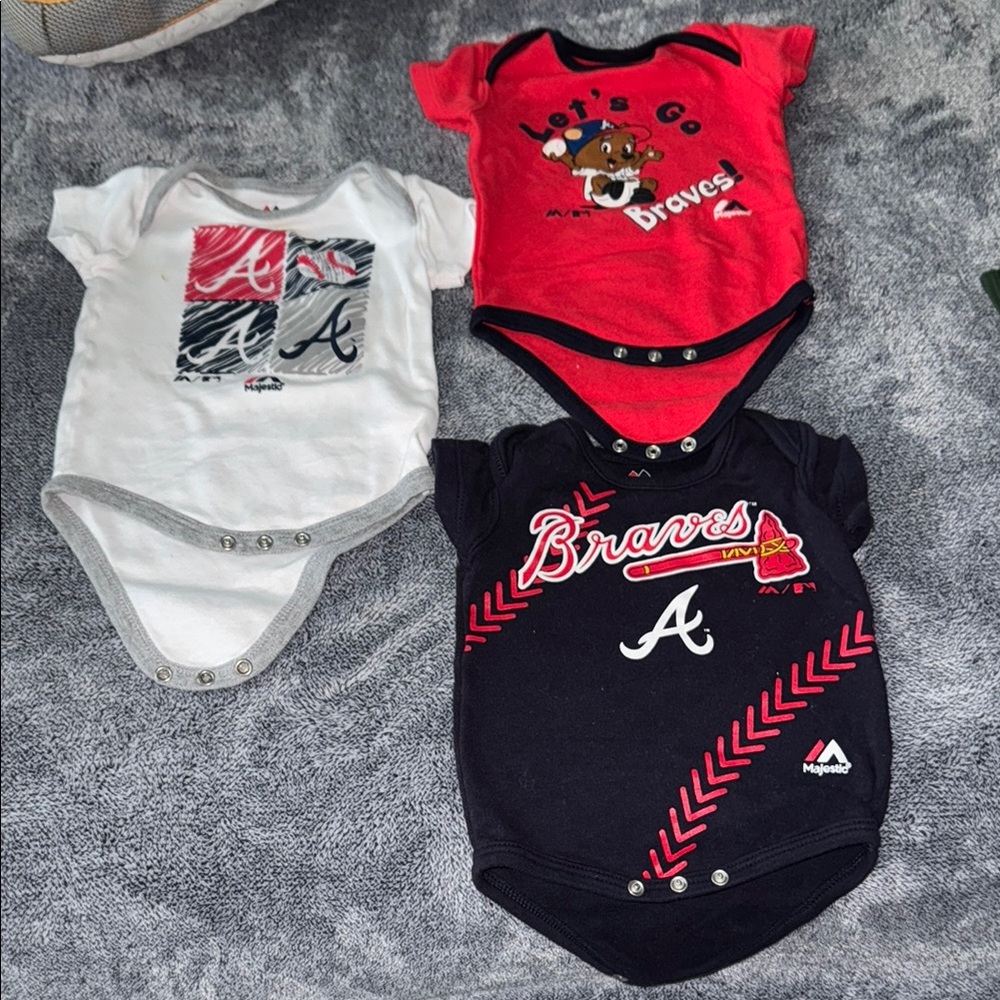 Majestic Braves Infant Bodysuit Trio - Red, White, Black
